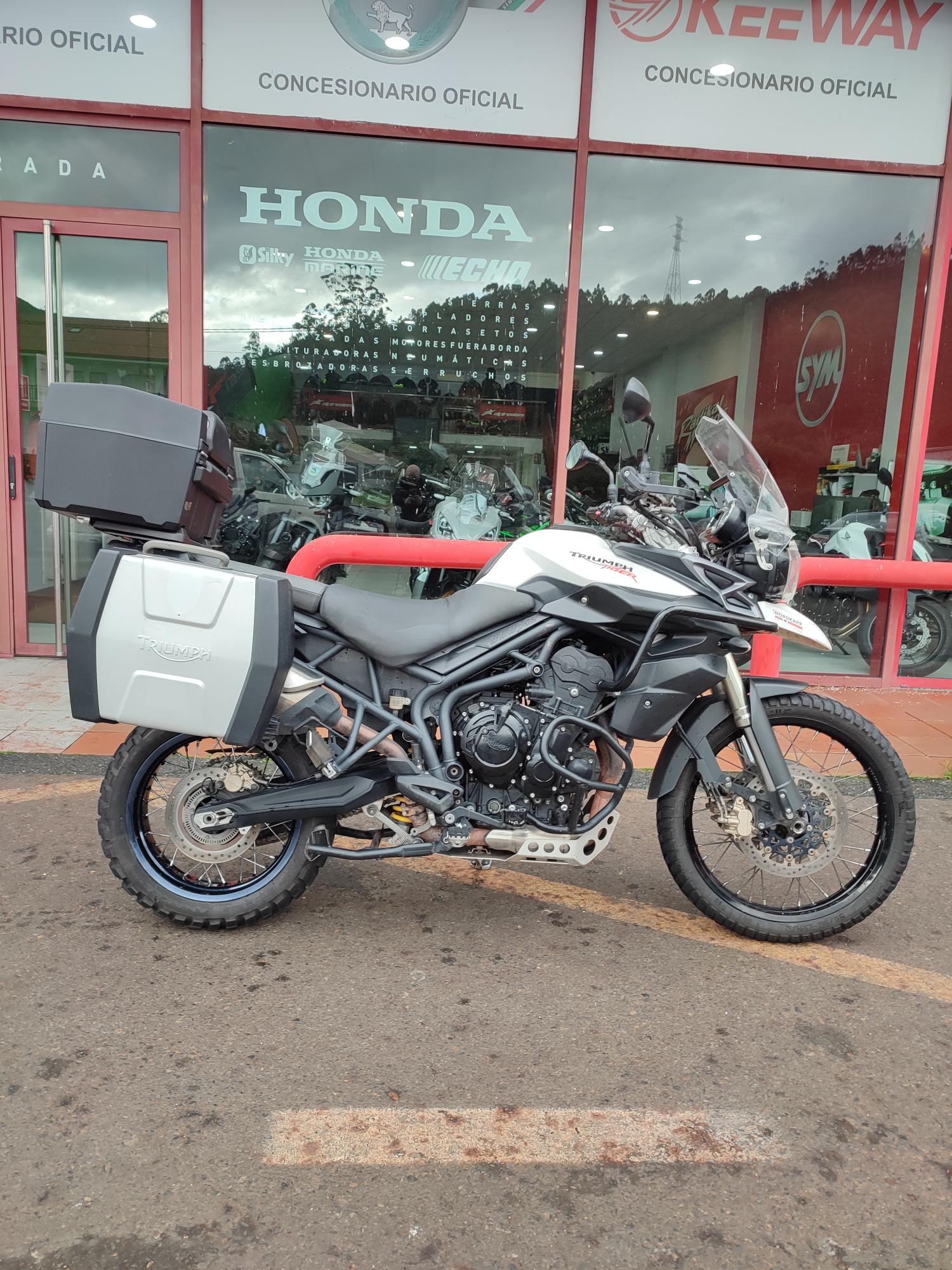 Triumph Tiger 800 XC ABS