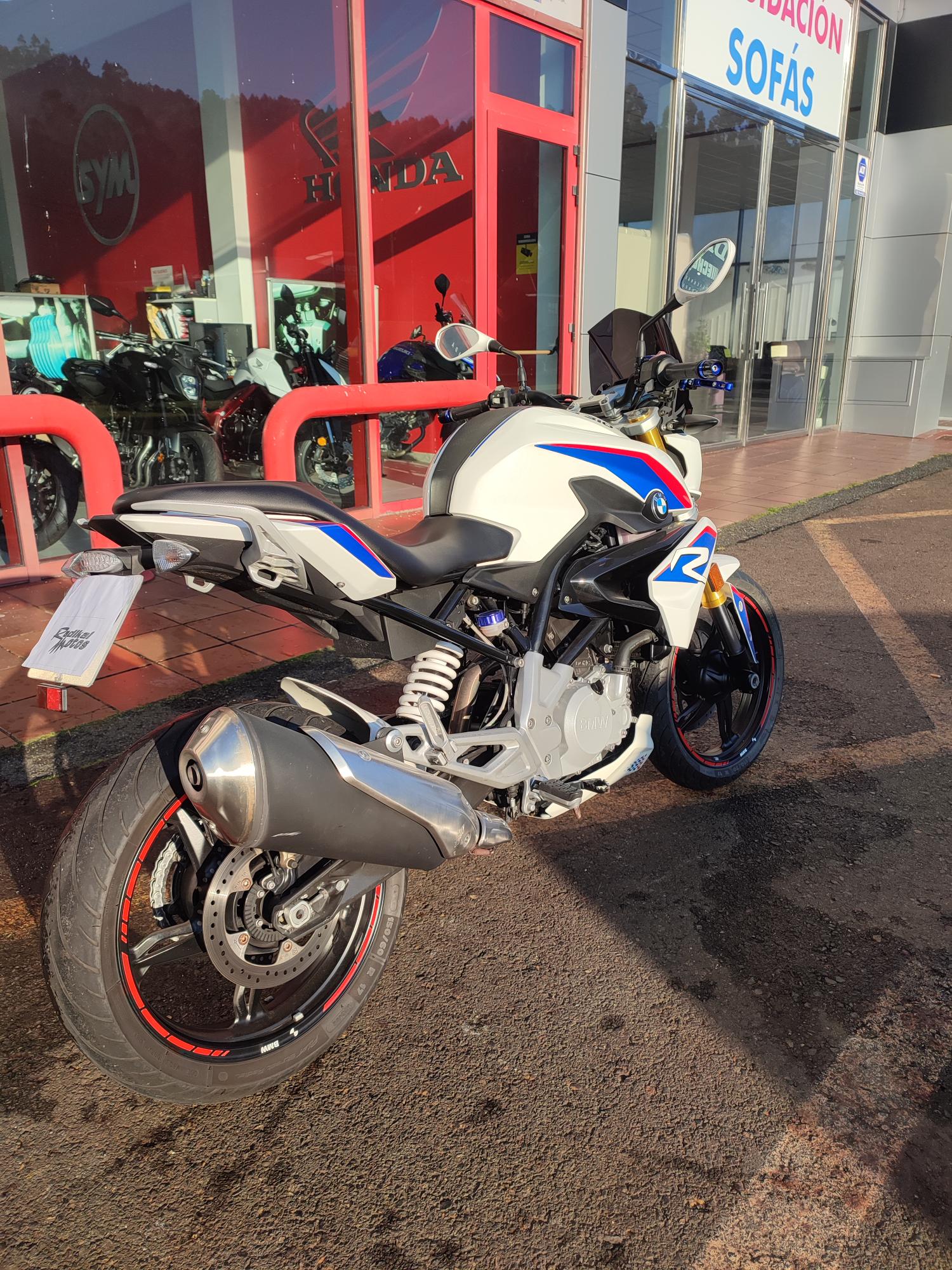 BMW G310R