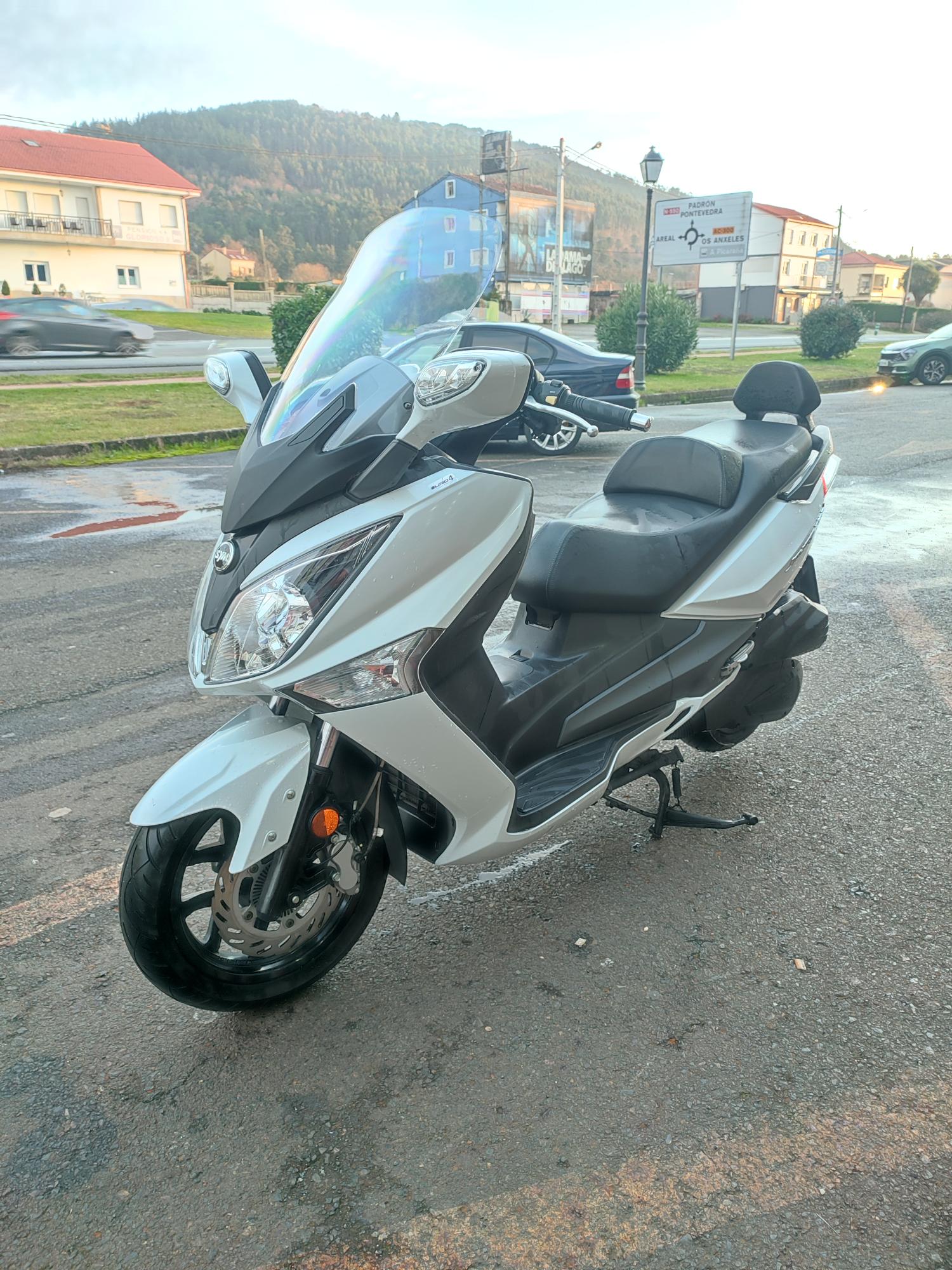 Sym Joymax 125